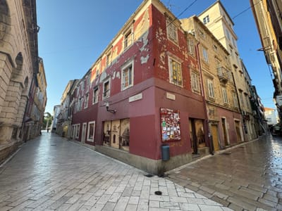 Rekonstrukcja Zadaru.